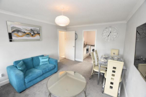 Lovely 2 Bedroom Flat in a quiet location